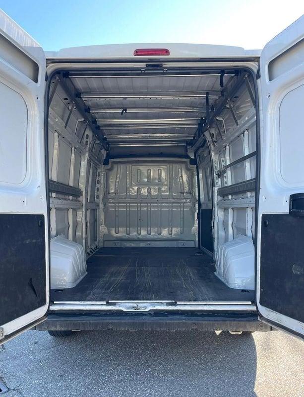 FIAT Ducato Ducato 35 2.2 Mjt 140CV PLM-TM Easy Pro Furgone