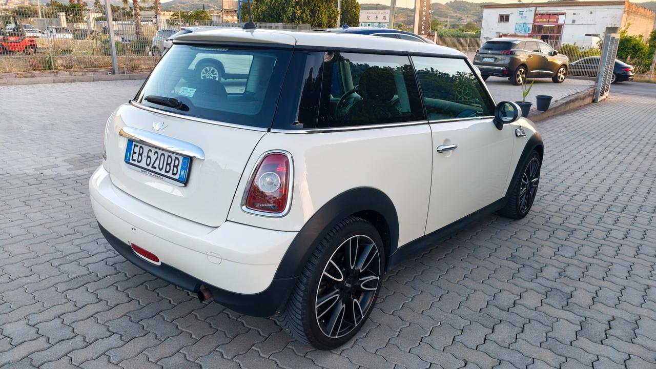 Mini 1.4 16V Ray