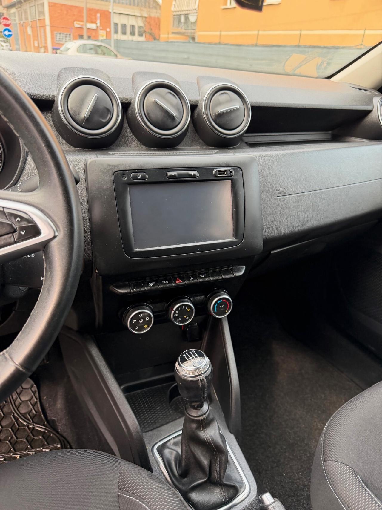 Dacia Duster 1.5 dci - NEOP. - NAV. - 12 MESI DI GARANZIA -