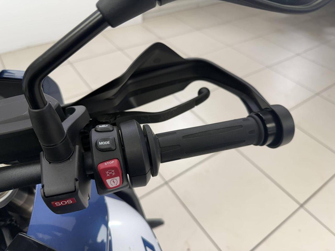 BMW S 1000 XR Style Sport