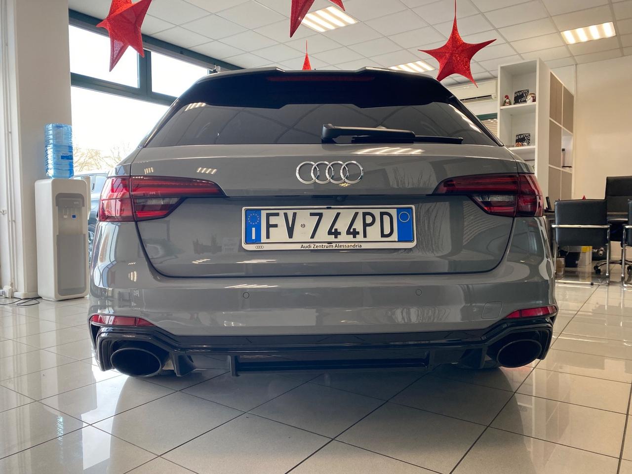 Audi A4 RS 4 Avant 2.9 TFSI quattro tiptronic