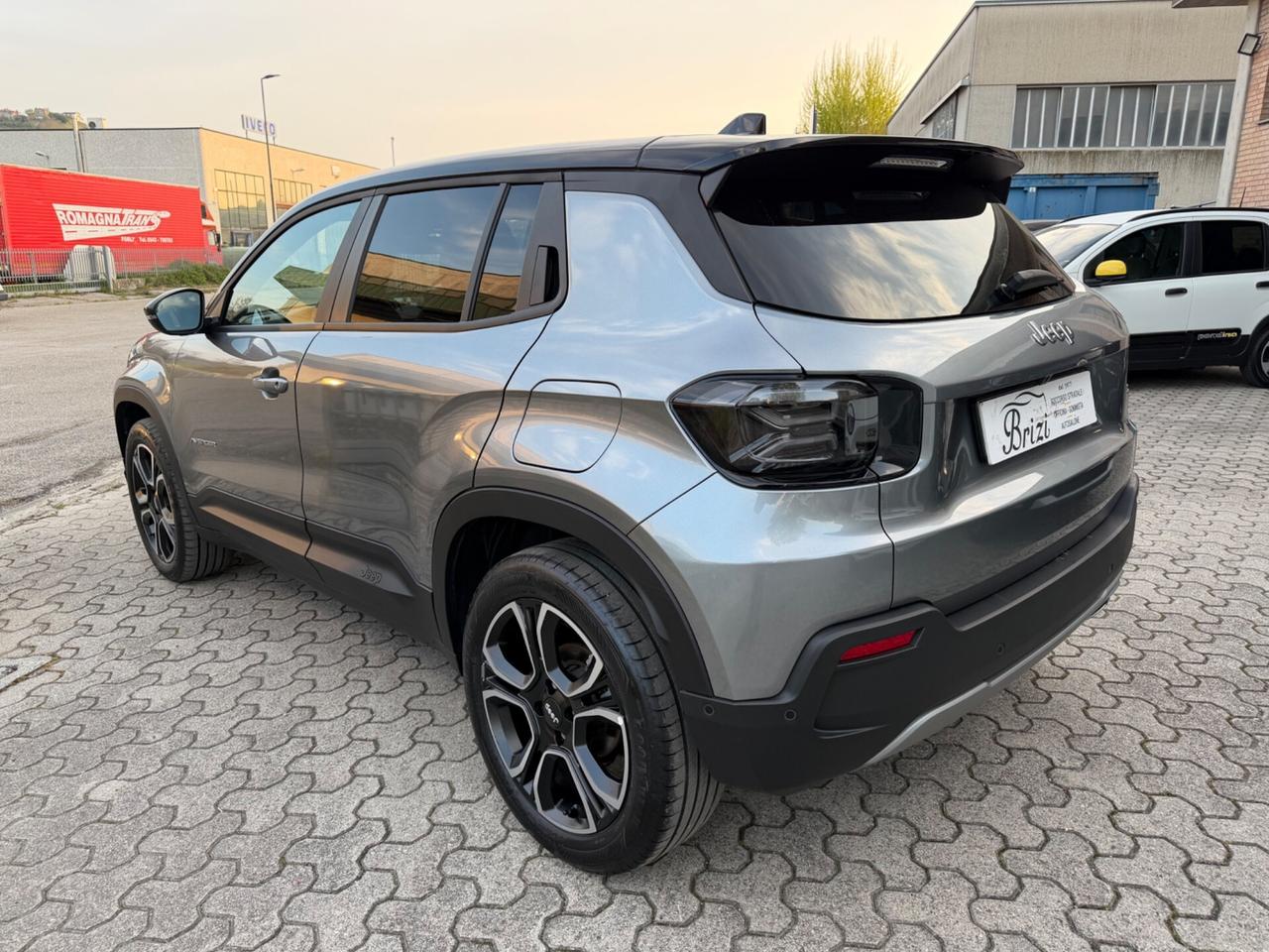 Jeep Avenger 1.2 Turbo 100 CV MHEV Summit