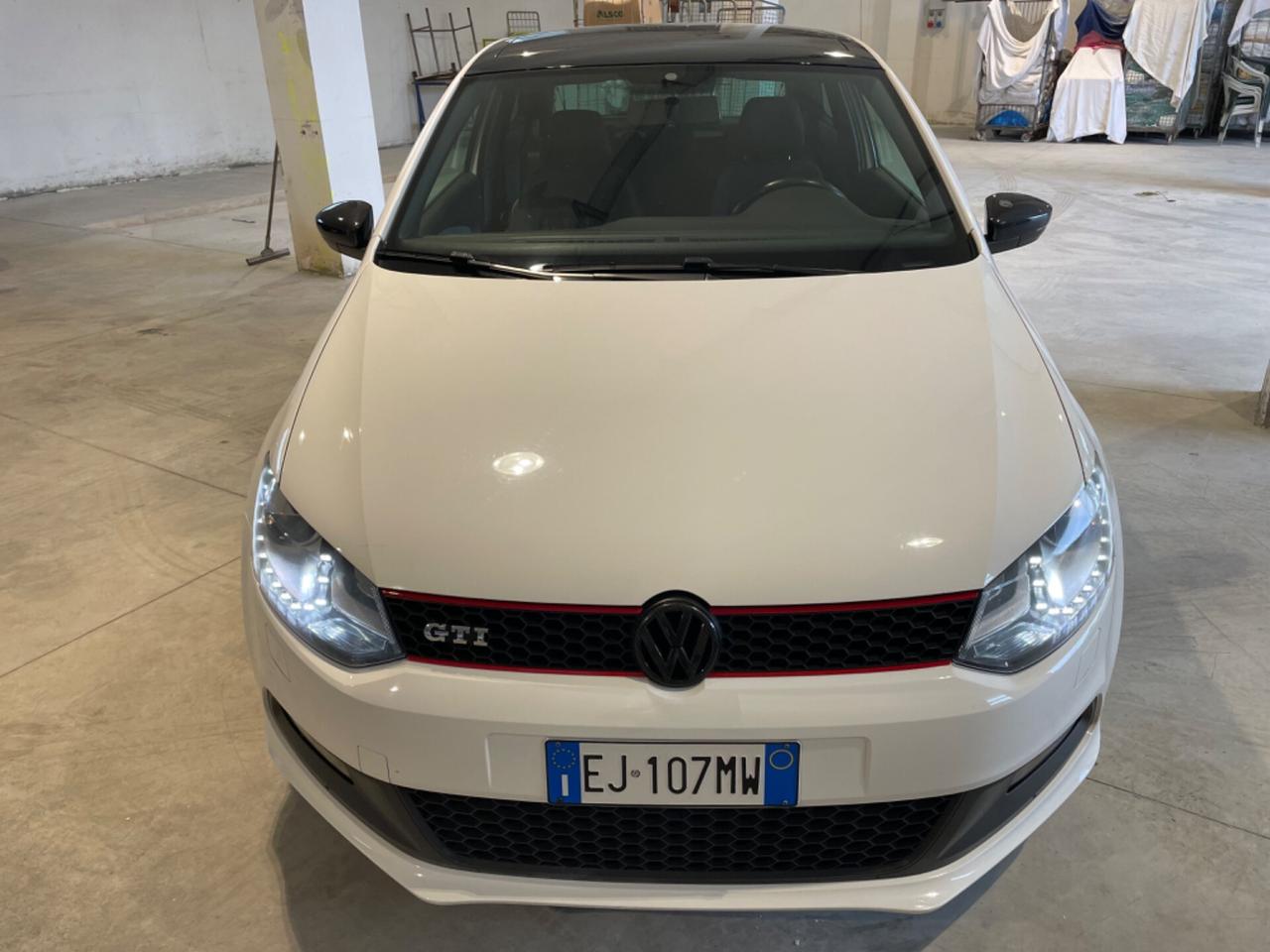 Volkswagen Polo 1.4 TSI DSG 3 porte GTI