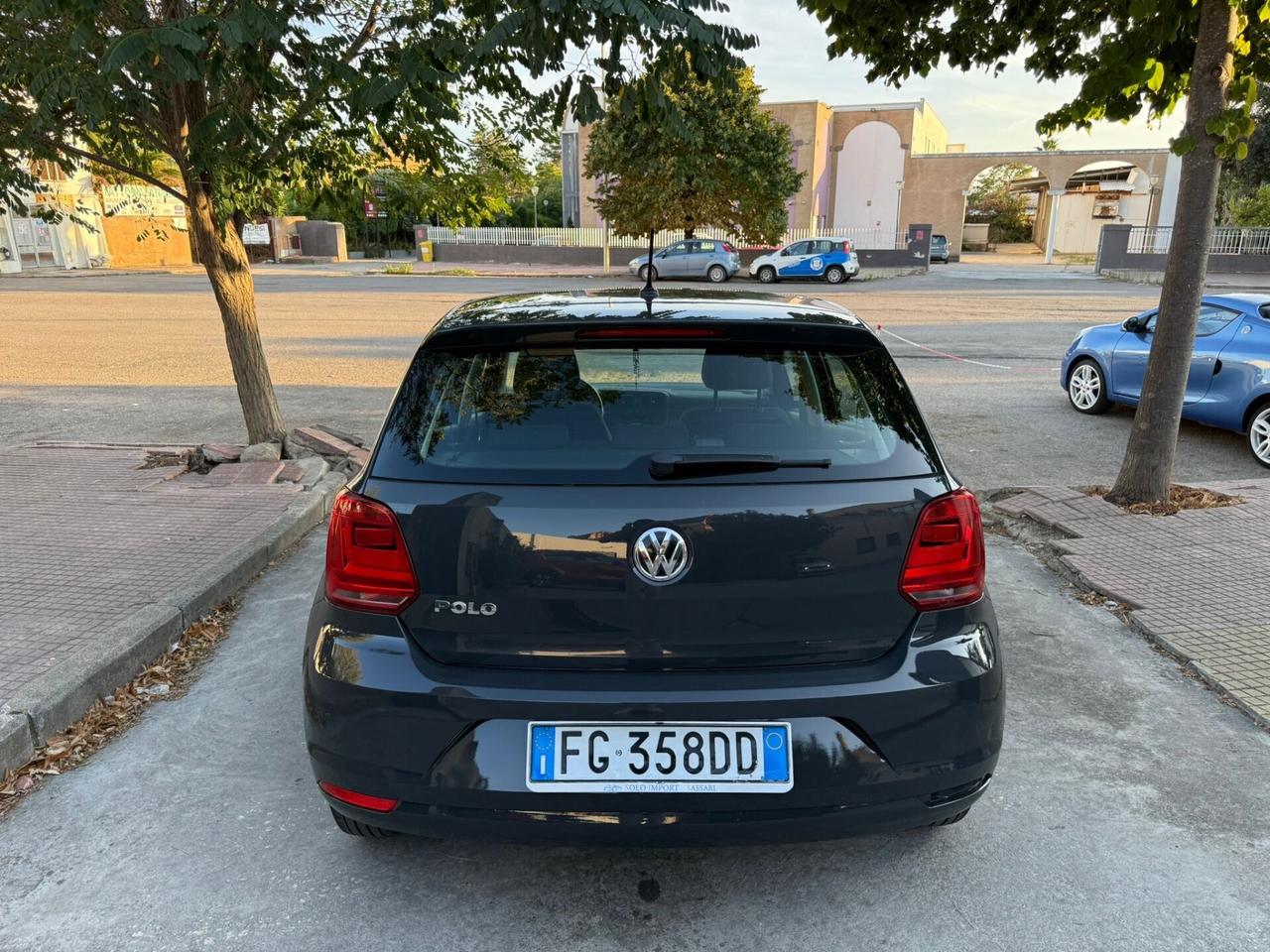 Volkswagen Polo 1..0 Benz. Km. 52.000 NEOPATENTATI