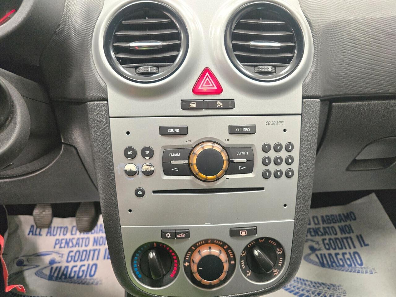 Opel Corsa 1.2 5 porte Elective 85cv NEOPATENTATI