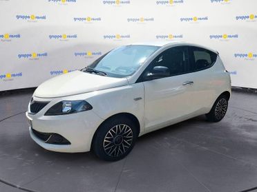Lancia Ypsilon New 5 porte My24 1.0 Firefly 70 CvStart&Stop Hybrid Oro