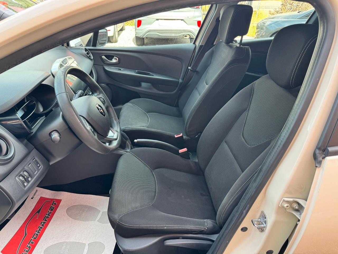 Renault Clio 1.5 dCi 75 CV Duel