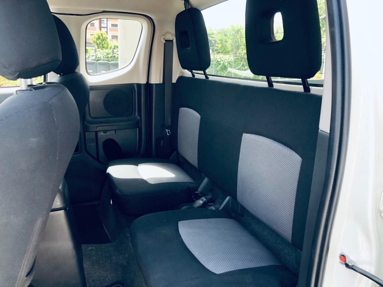 Mitsubishi L200 2.3 D CABINA ESTESA 4x4 Super Se