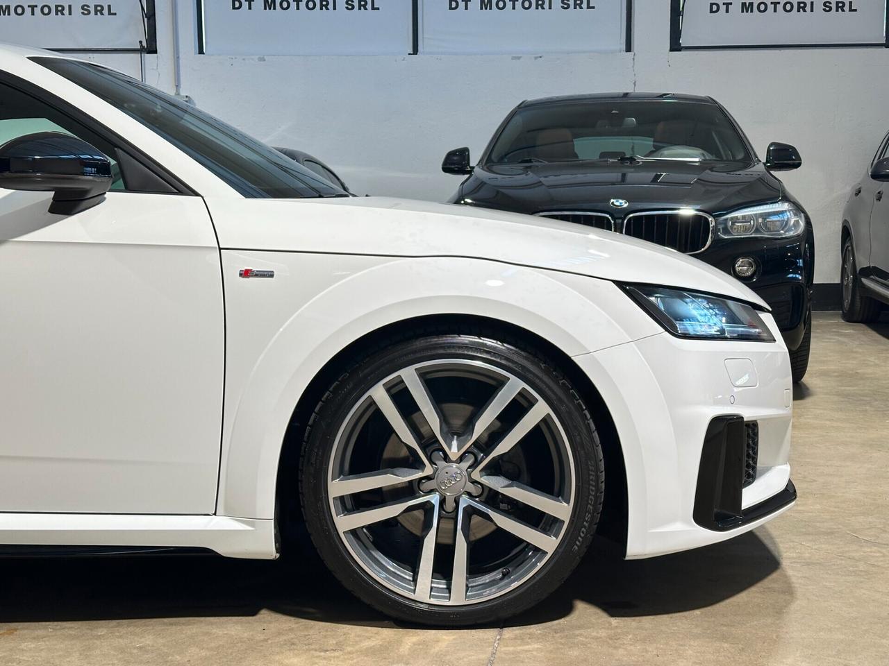 Audi TT Coupé 40 TFSI S tronic