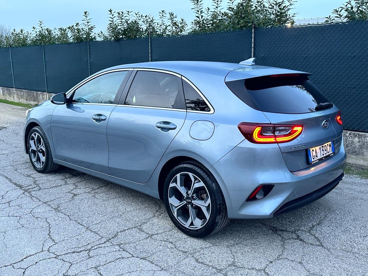 Kia Ceed 1.6 CRDi 136 CV 5p. Evolution