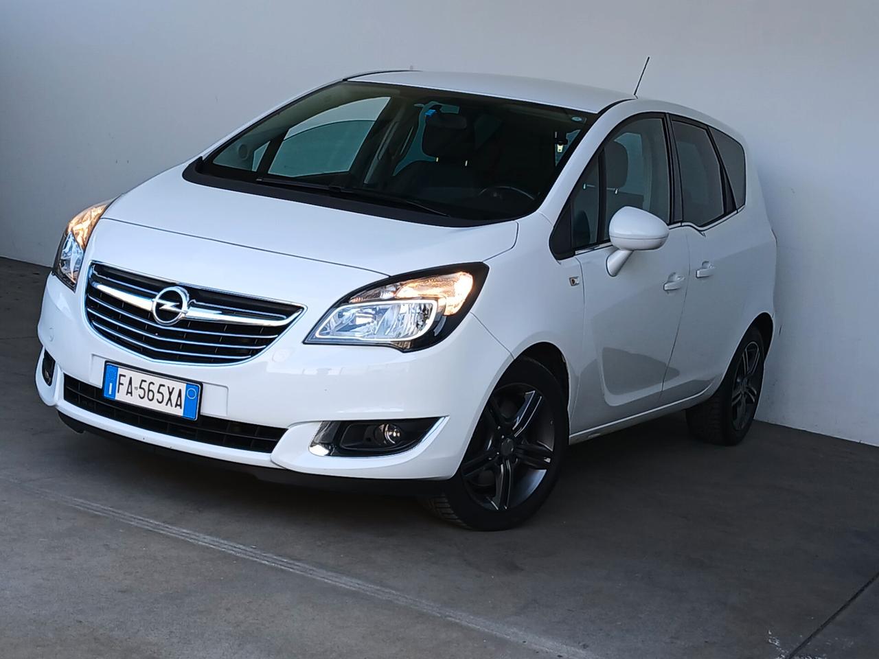 Opel Meriva Cosmo EURO 6B NO LIMITE DI TRAFFICO