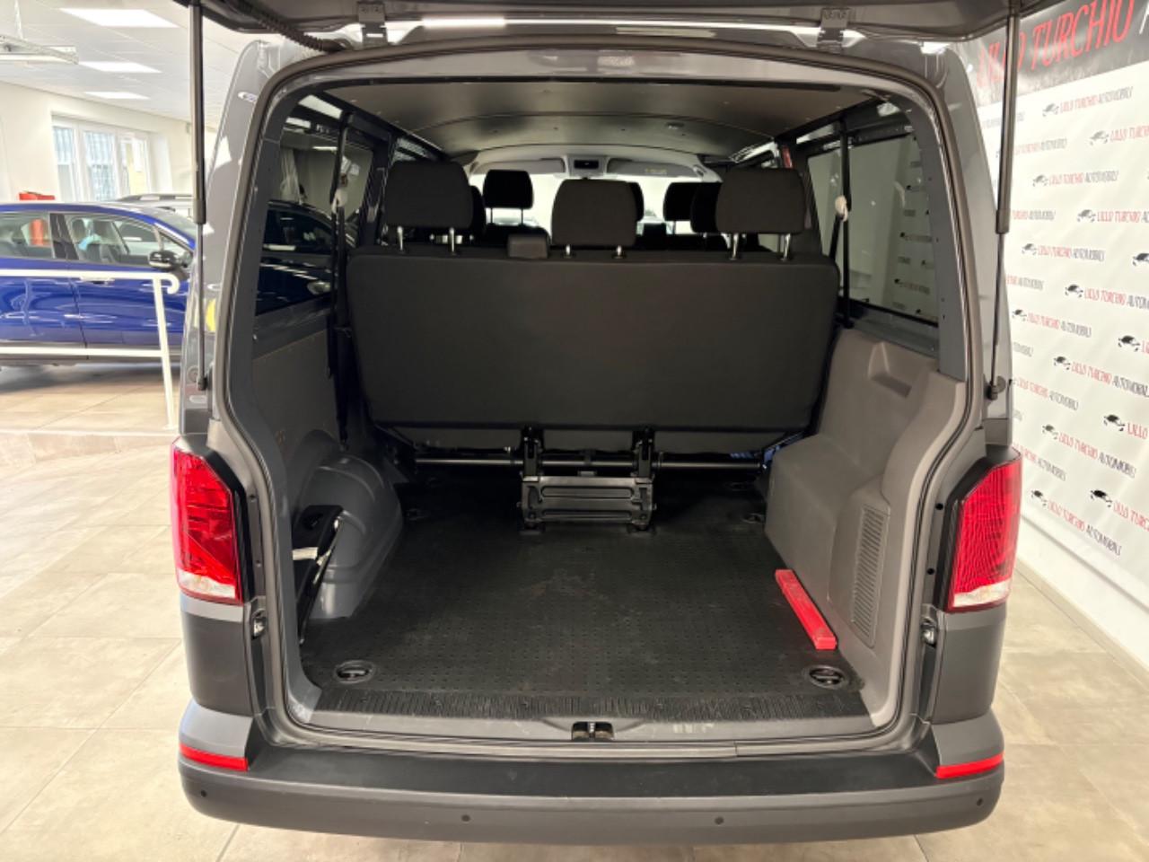 VOLKSWAGEN Transporter T6.1 Transporter 30 kombi M1 2.0 tdi 150cv Business p.l. + IVA