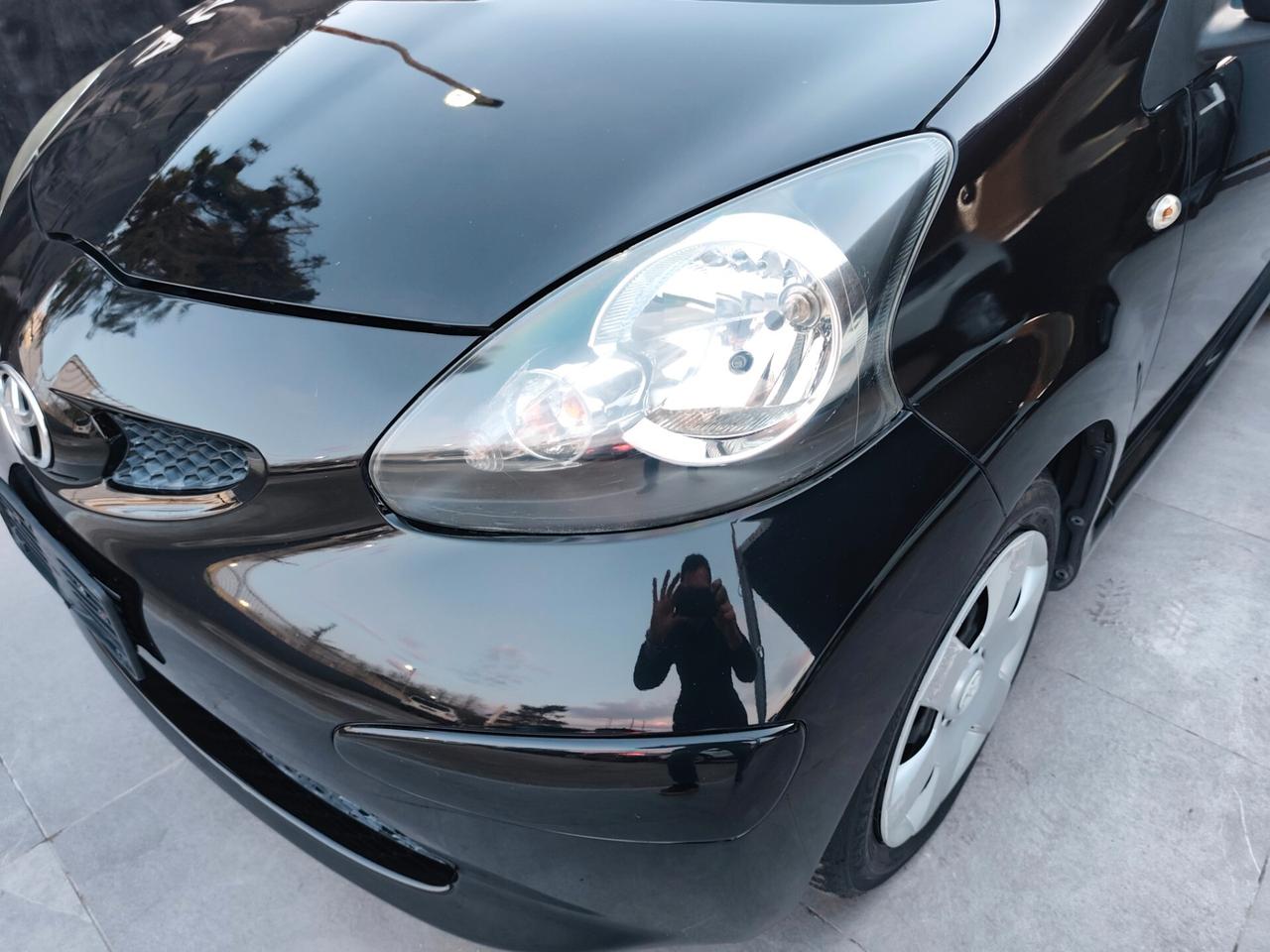 Toyota Aygo 1.0 BENZINA FULL OPTIONAL