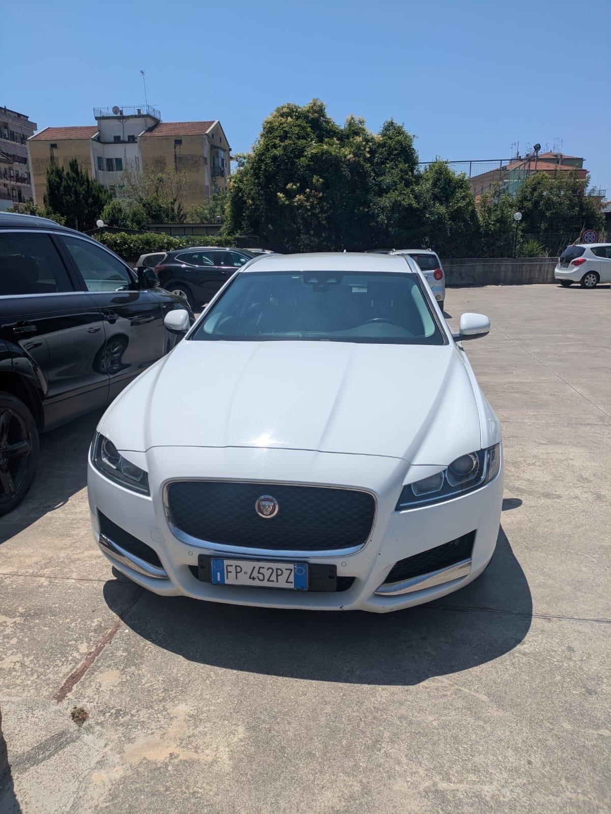 Jaguar XF Sportbrake 2.0 D 180 CV AUT/NAVI/LED