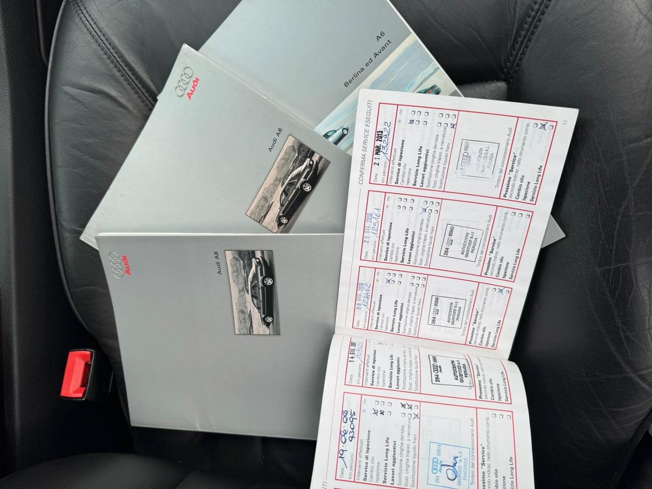 Audi A8 2.5 V6 TDI/180 CV cat quattro Tiptr.