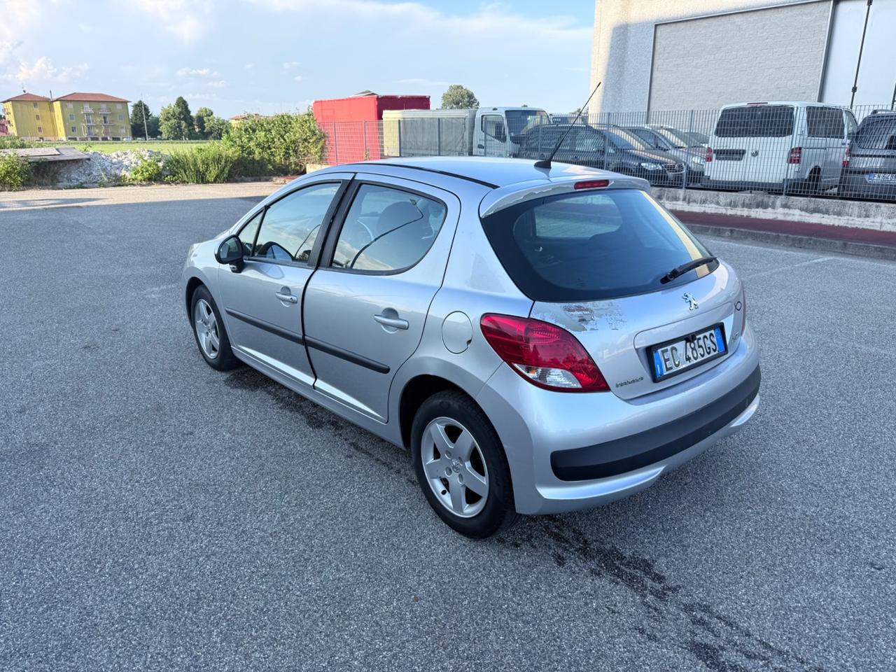 Peugeot 207 1.4 8V 75CV 5p. Energie Sport ECO GPL