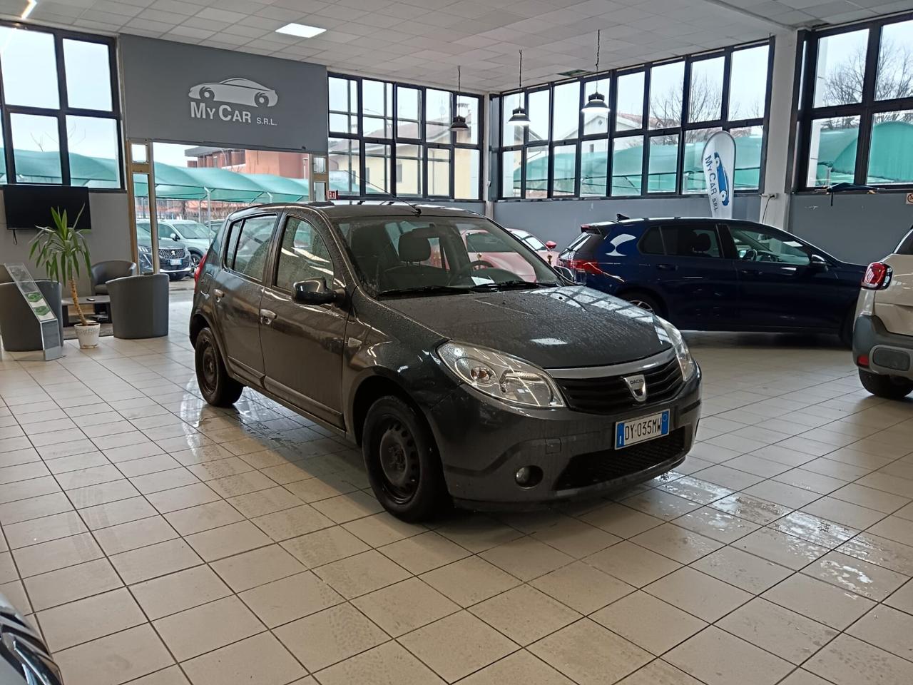 Dacia Sandero Benz/Gpl Manuale