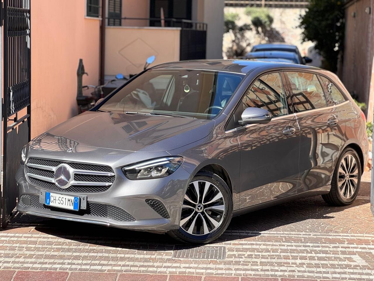 Mercedes-benz B 180 d Automatic Sport KIT AMBIENT