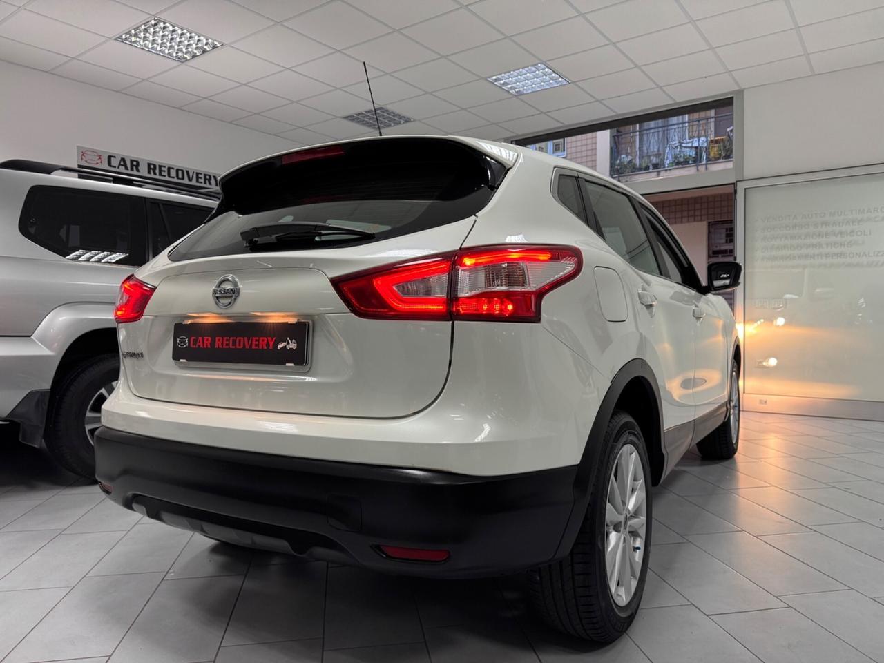 Nissan Qashqai 1.2 DIG-T Visia