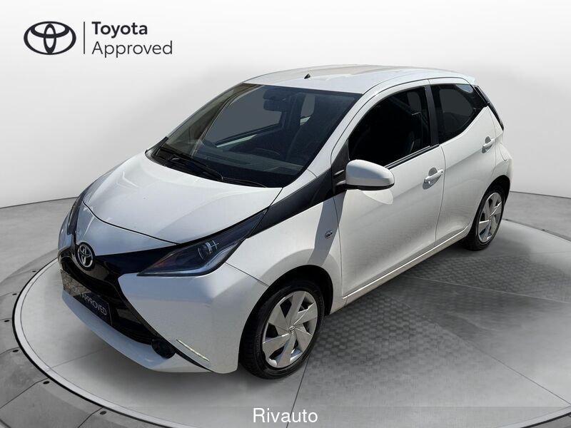 Toyota Aygo Aygo 1.0 VVT-i 69 CV 5 porte x-play