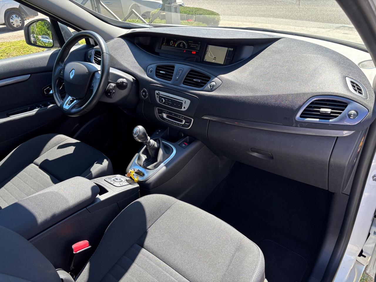 Renault Scenic XMod 1.5dCi Limited-2015"UNIPRO"