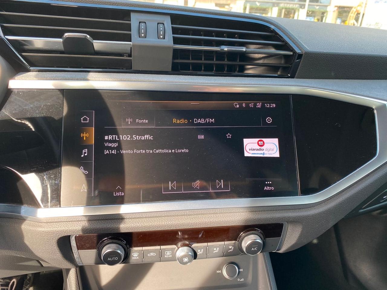 Audi Q3 35 TDI S tronic Bus. Advanced Pelle/LED 2020