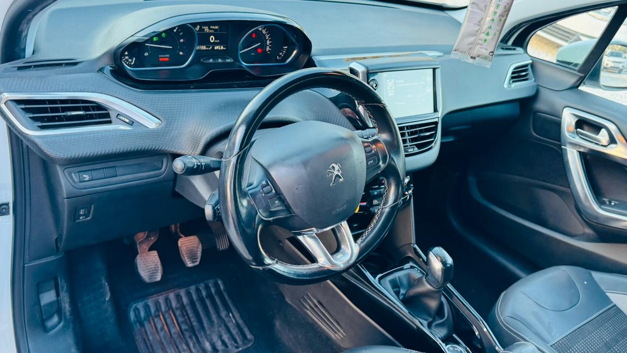 Peugeot 2008 BlueHDi 100 GT Line