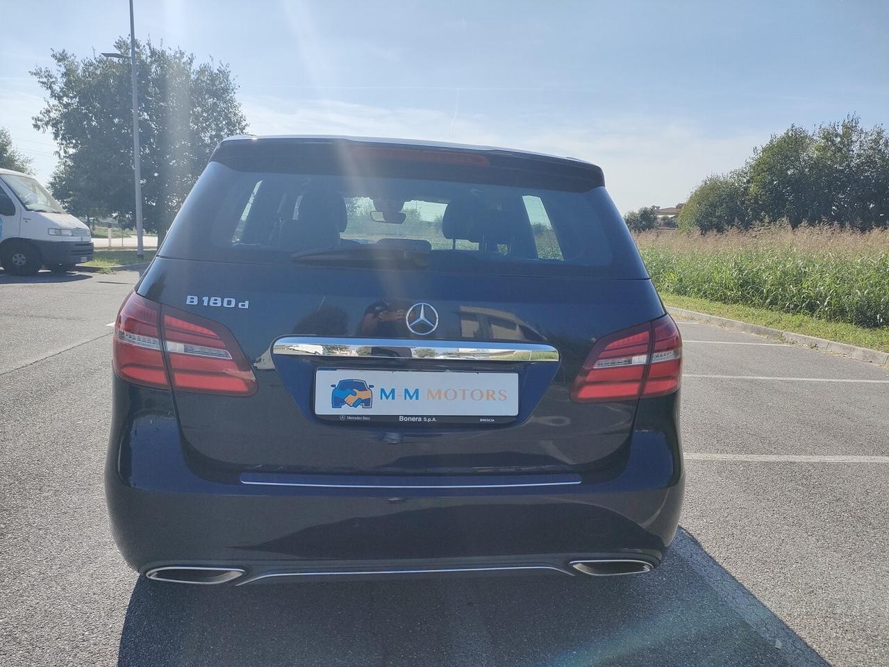 MERCEDES BENZ Classe B 180d Sport