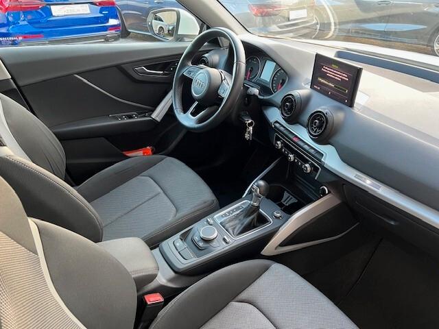Audi Q2 1.6 tdi Design s-tronic, Led, 18", Carplay,