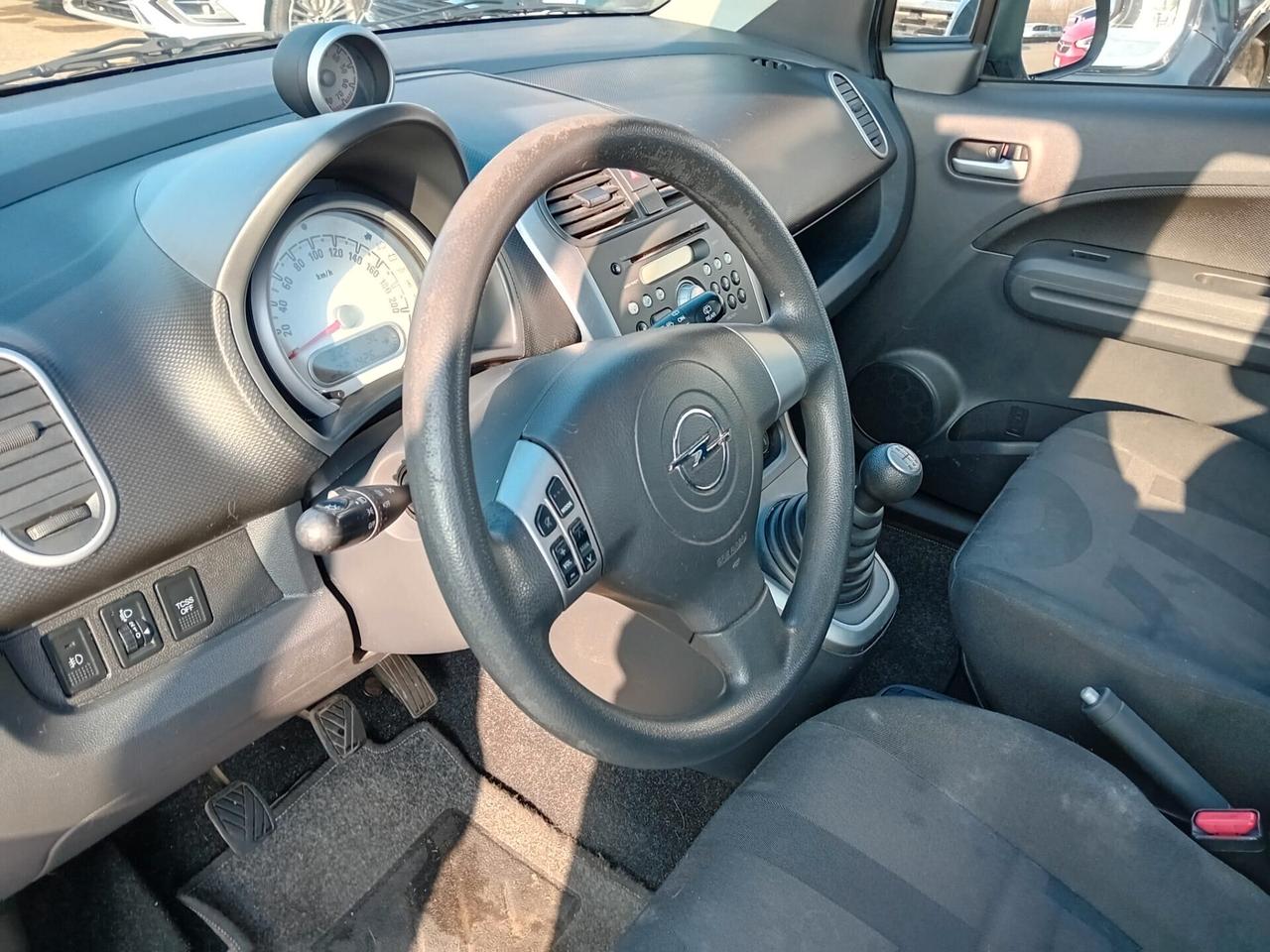 Opel Agila 1.0 12v 68cv OK NEOPATENTATI