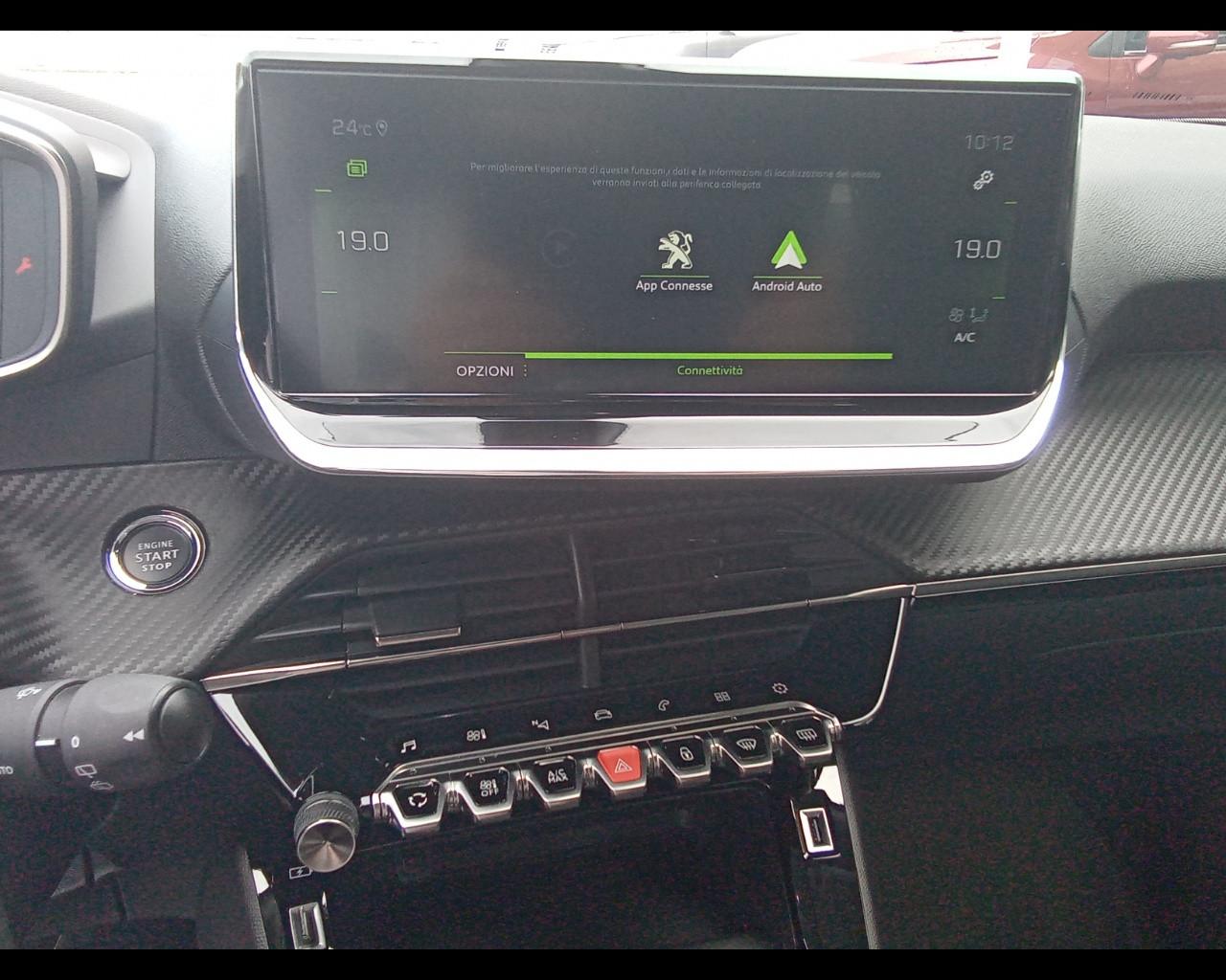 PEUGEOT 2008 2ª serie - 2008 PureTech 100 S&S Allure Pack