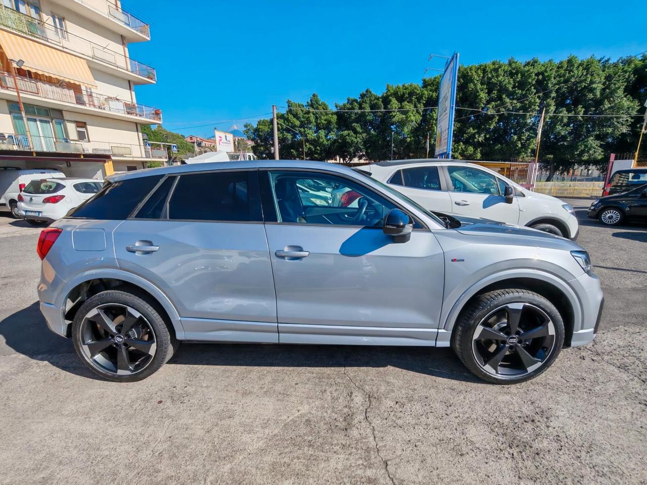 Audi Q2 30 TDI S line Edition