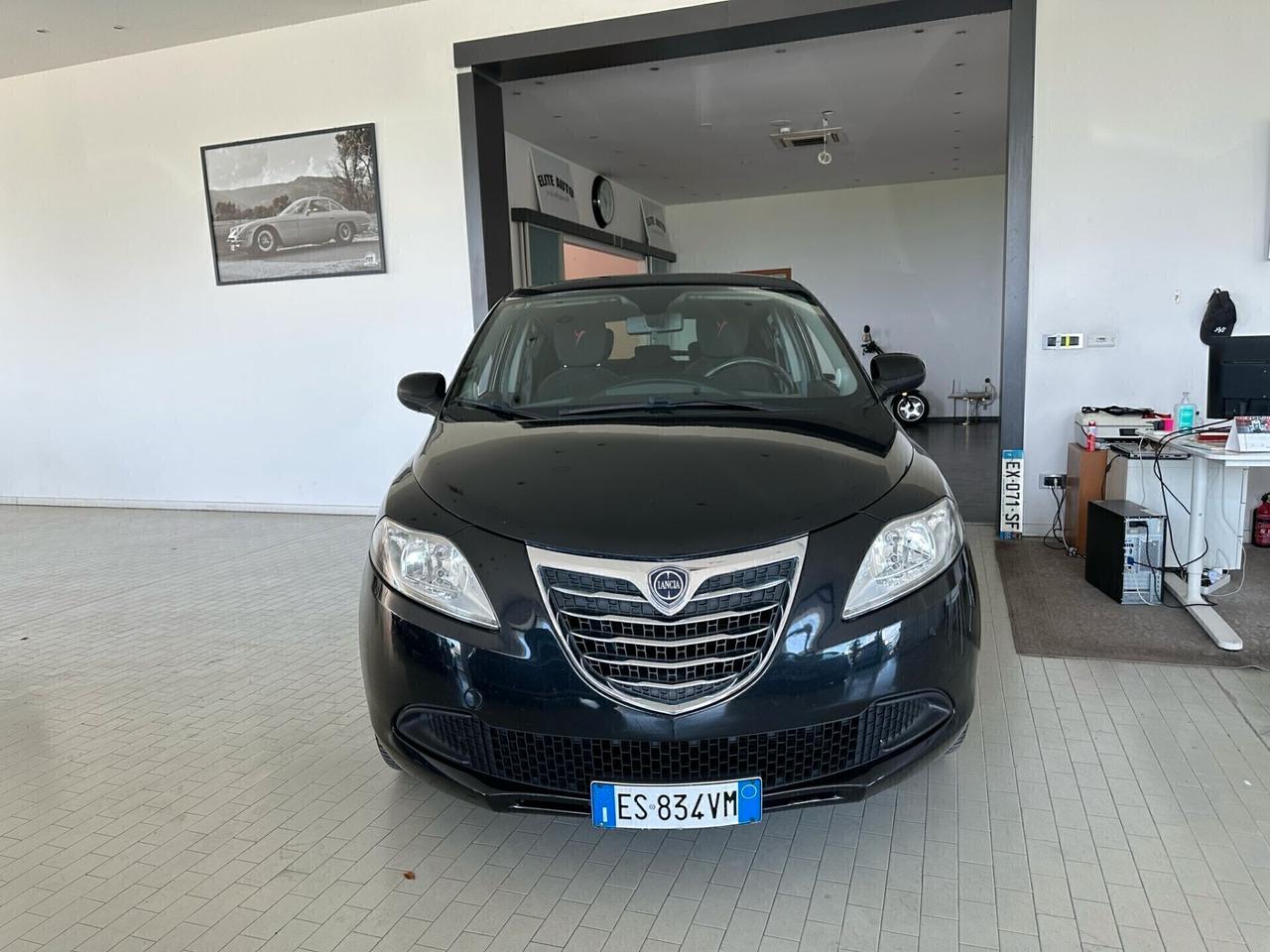 Lancia Ypsilon 1.2 69 CV 5 porte GPL Ecochic Gold