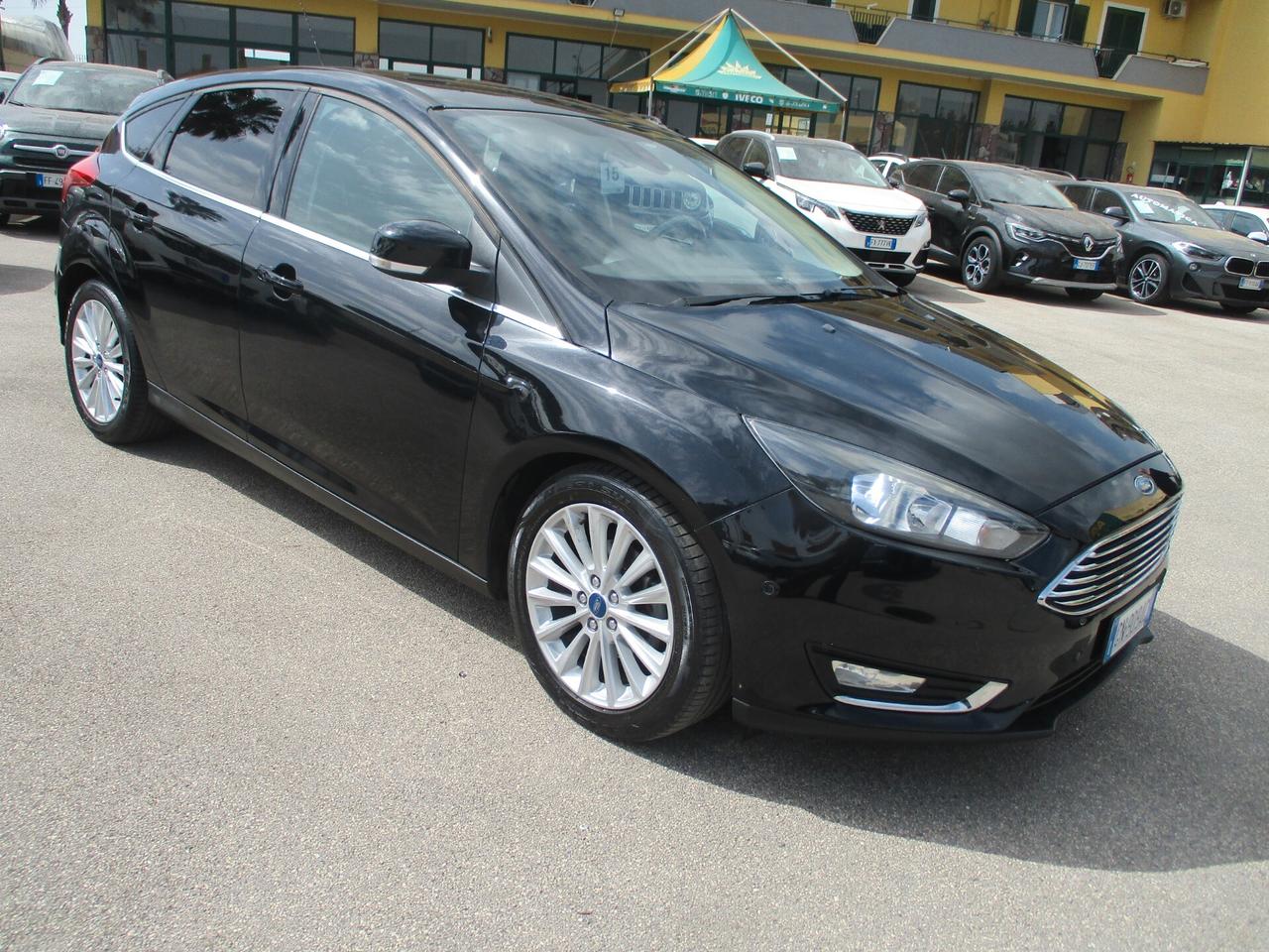 Ford Focus Ford Focus 1.5 TDCI 120CV E6 TITANIUM NAVI/PDC/XENON KM CERTI
