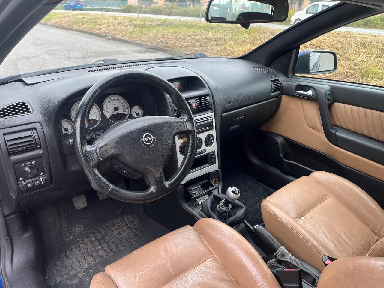 Opel Astra Cabrio 1.6i 16V twin port cat