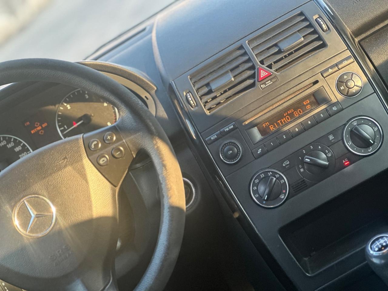 MERCEDES CLASSE A 180 DIESEL 2011 - NORD ITALIA