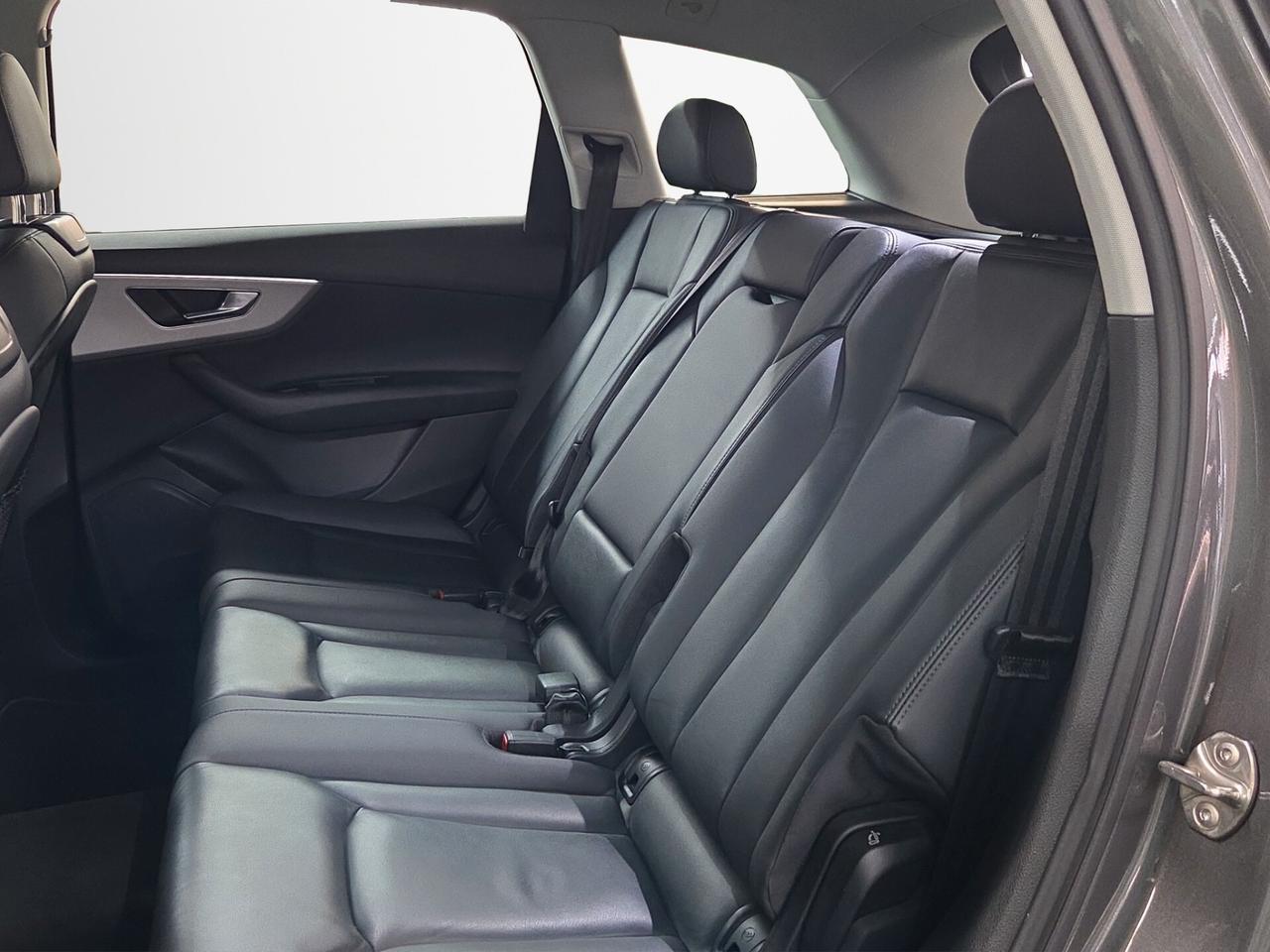 Audi Q7 50 TDI quattro tiptronic Business