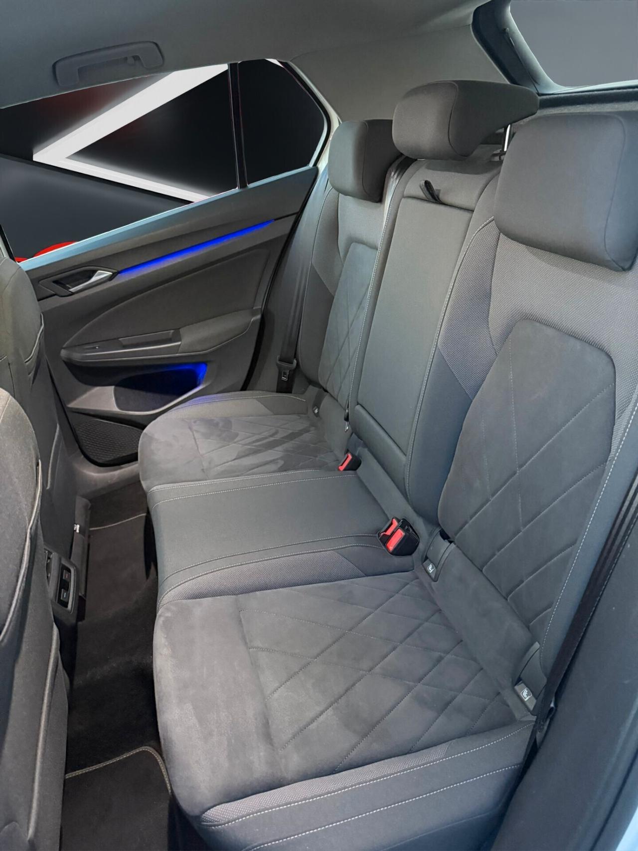 Volkswagen Golf Variant 1.5 eTSI EVO ACT DSG Style