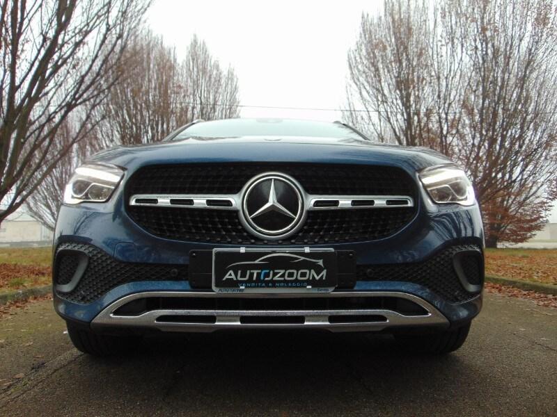 MERCEDES GLA (H247) GLA 200 Automatic ...