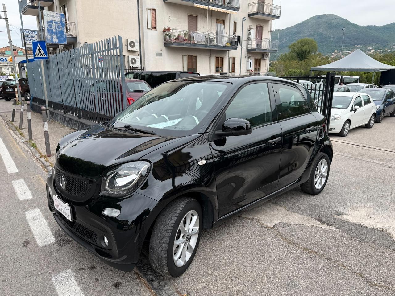 Smart ForFour 70 1.0 Youngster