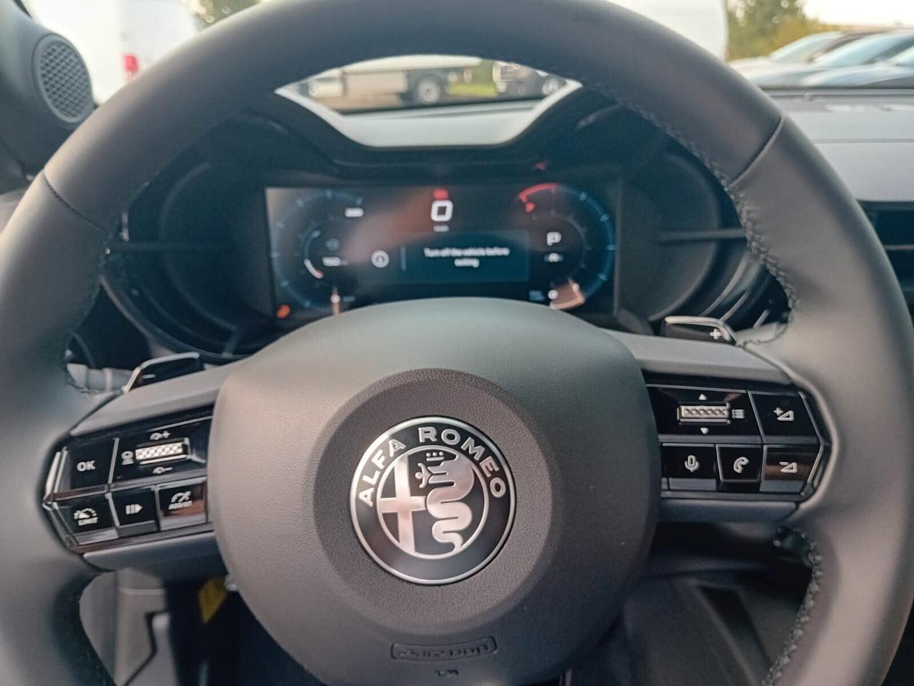 Alfa Romeo Junior 1.2 Hybrid Speciale 145cv Edct6 KM0 PREZZO VERO