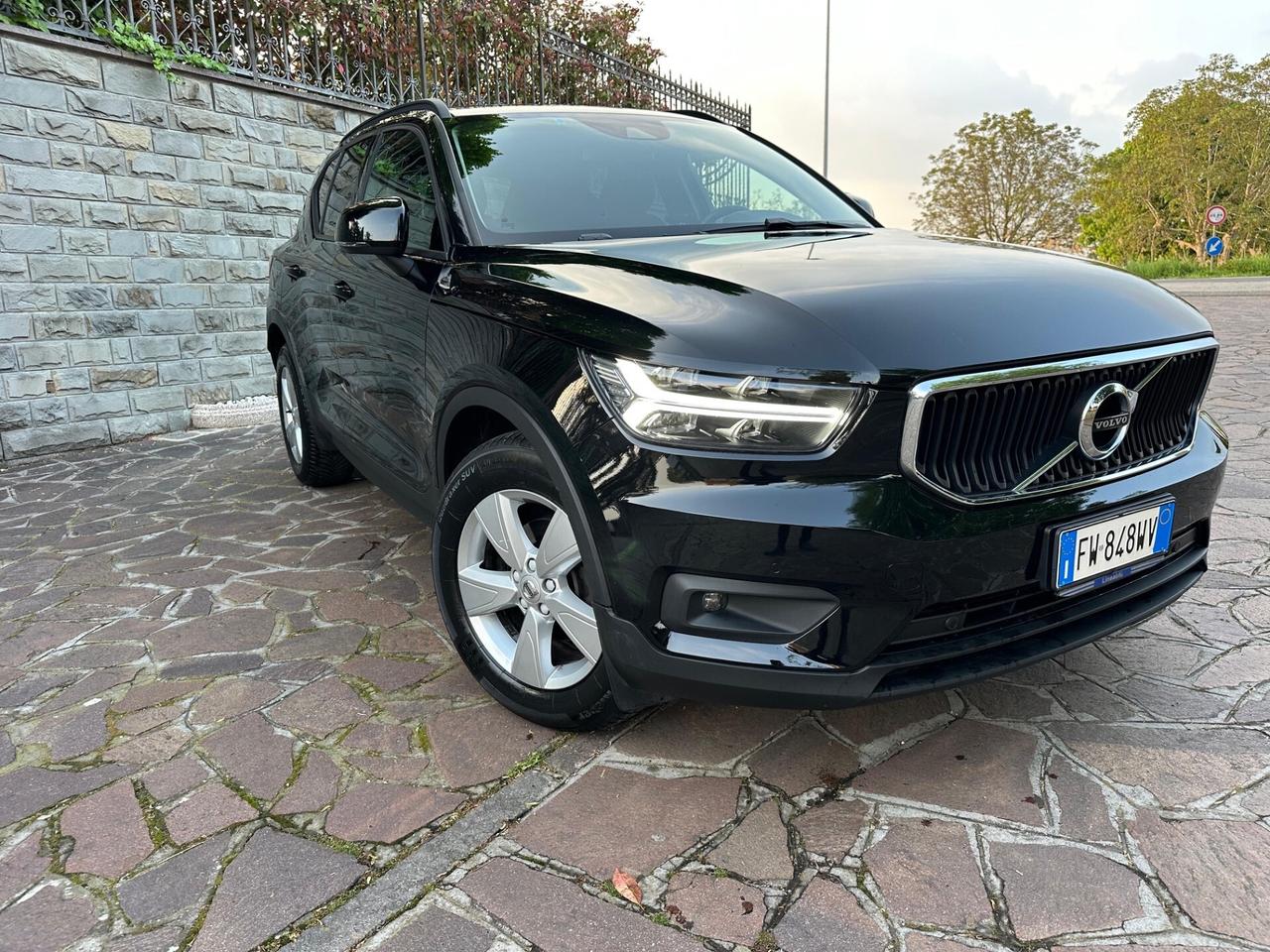 Volvo XC40 D3 Geartronic Business Plus