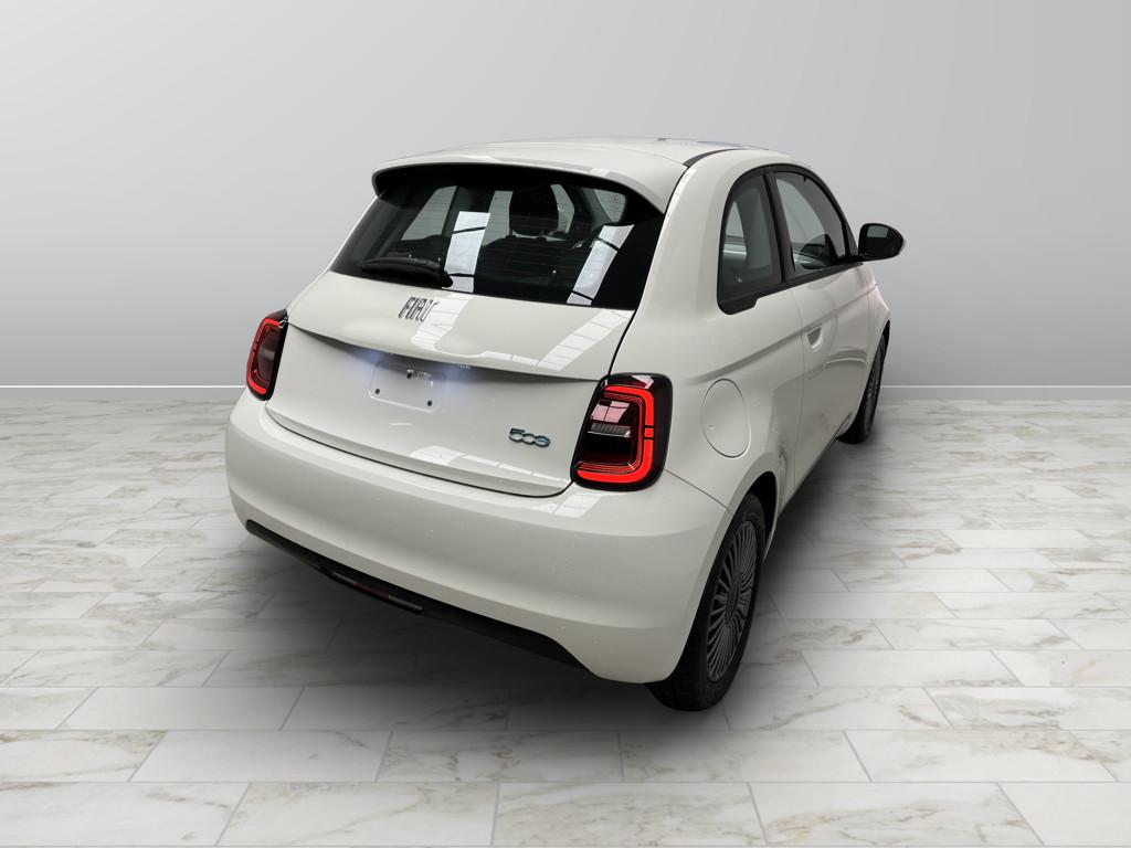 FIAT 500e - 500e 42 kWh Icon