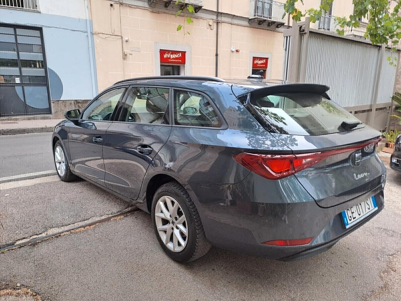 Seat Leon Ibrida 1.5 eTSI DSG garantita