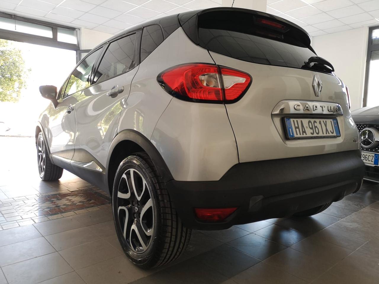 RENAULT Captur 1.5dCi 90CV Start&Stop Energy R-Link