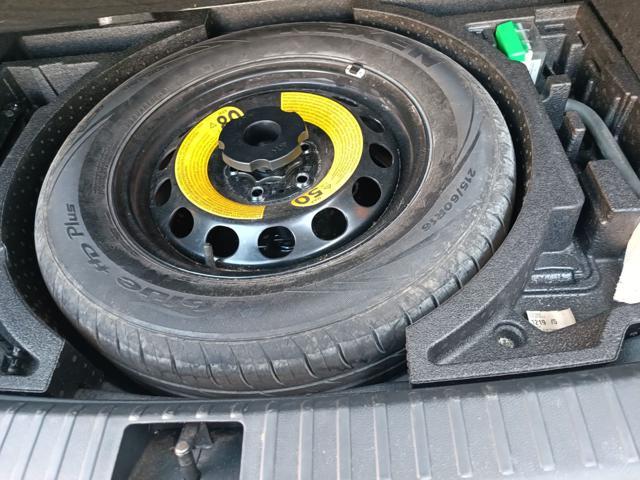 SKODA Karoq 1.6 TDI SCR DSG Ambition