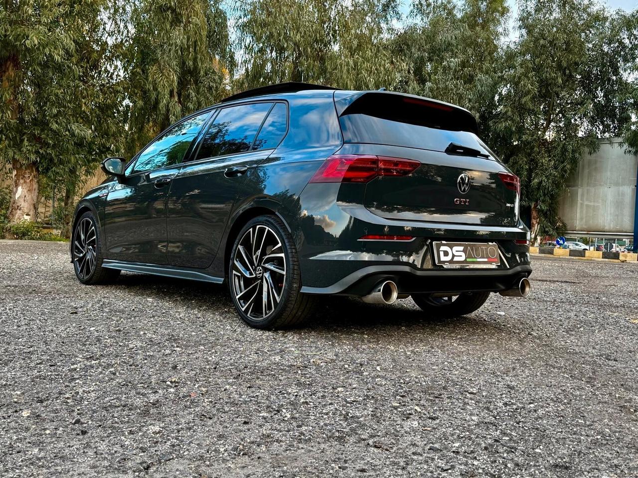Volkswagen Golf GTI 2.0 TSI DSG