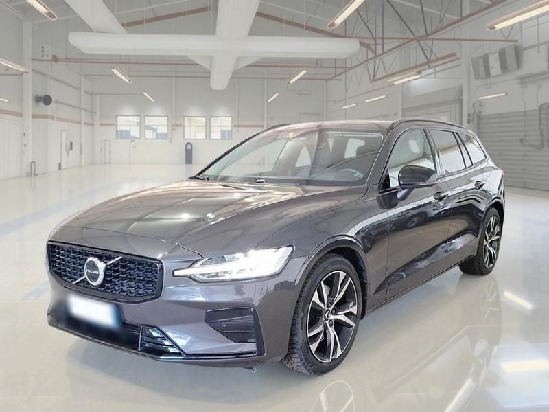 VOLVO V60 B4 D AUTOM. PLUS DARK 5 PORTE STATION WAGON