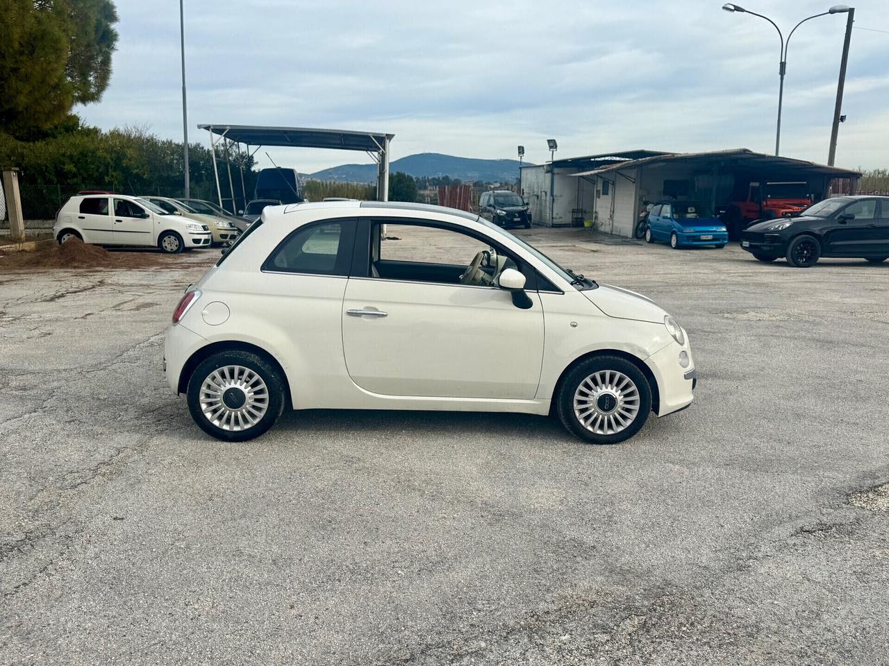 Fiat 500 cambio automatico 1.2 benzina NEOPATENTATi