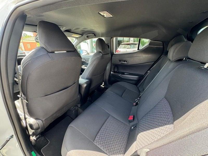Toyota C-HR 2.0H (184CV) E-CVT Trend